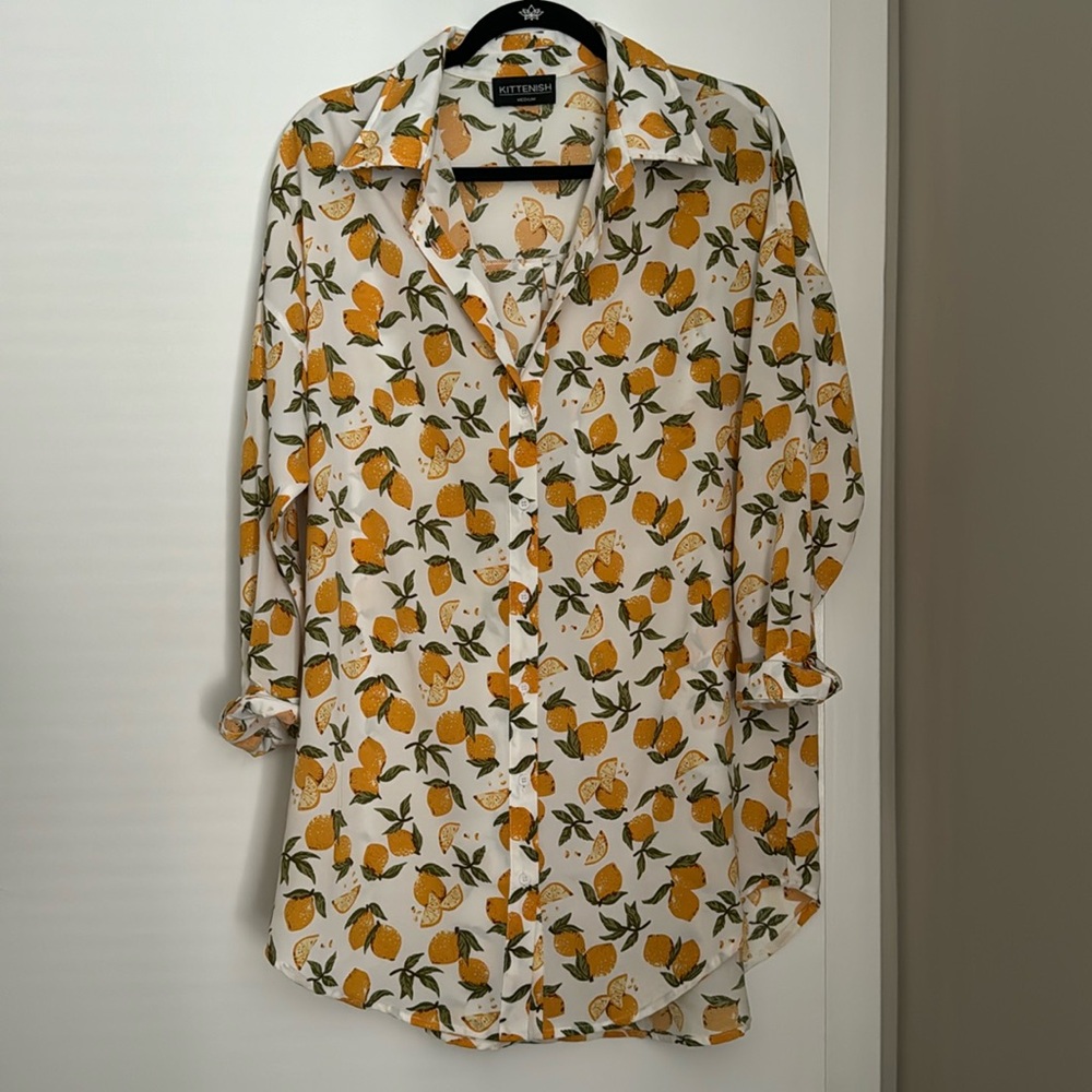 Kittenish Lemon button down dress size M